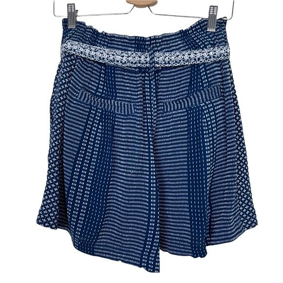 Anthropologie Blue Embroidered Shorts Size XS - Picture 10 of 16